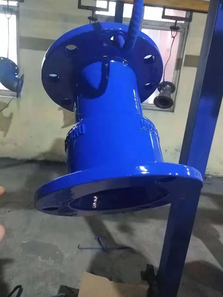 Soclu cu flanșă de tip K-